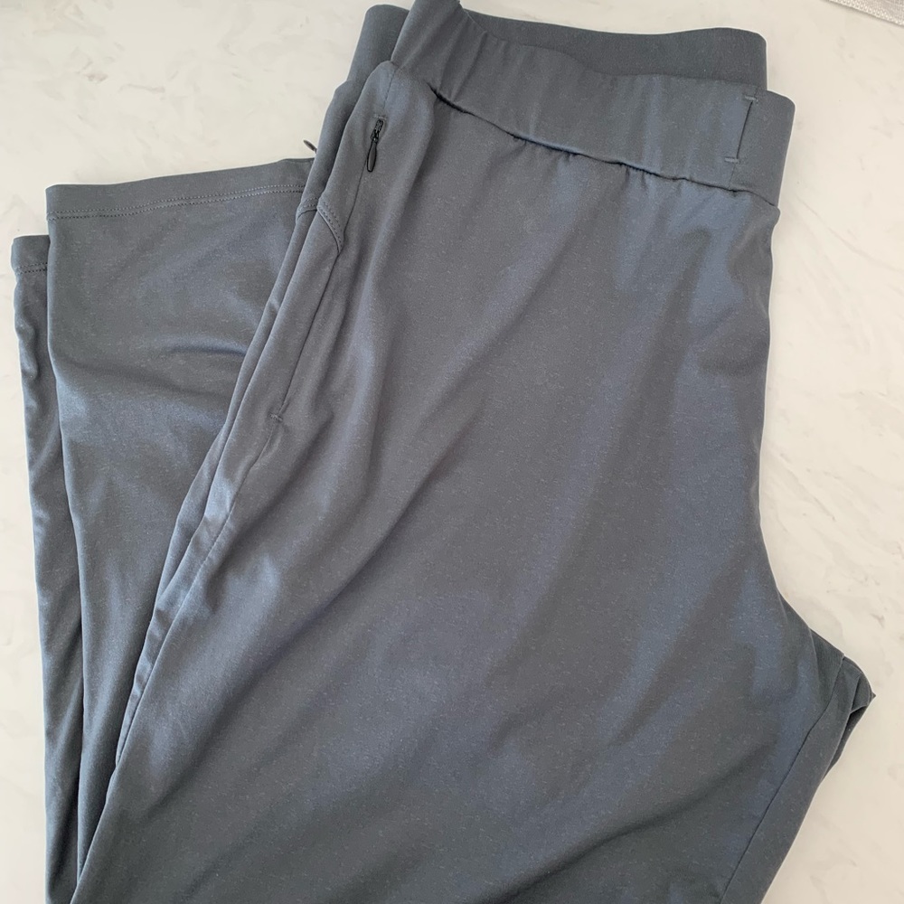 Senita Athletics Gray Street Joggers L